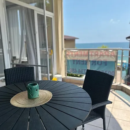 Oazis Sea View * Равда