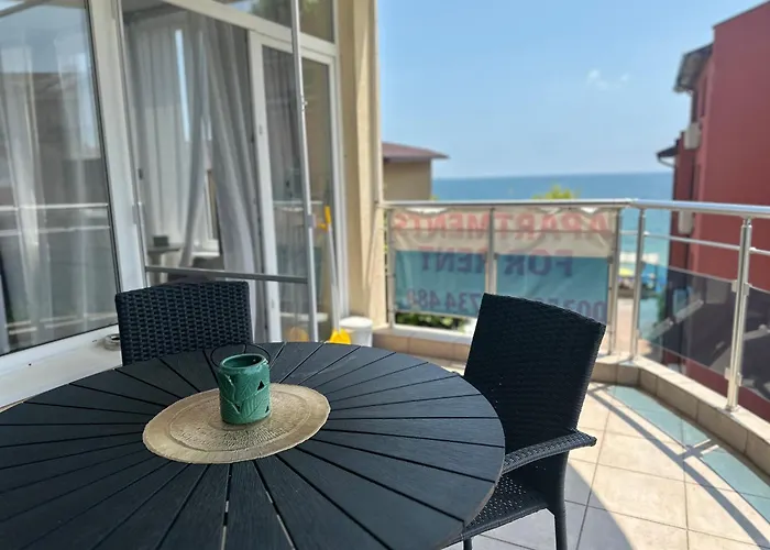 Oazis Sea View * Равда